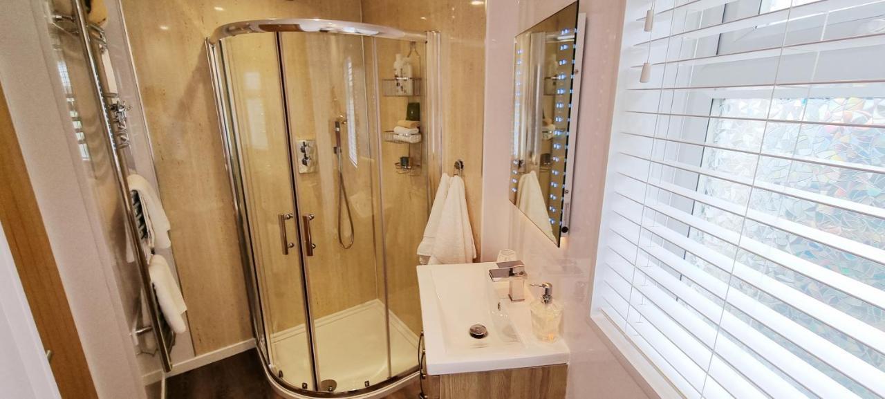 Marthys House With Hot Tub Looe Vila Exterior foto
